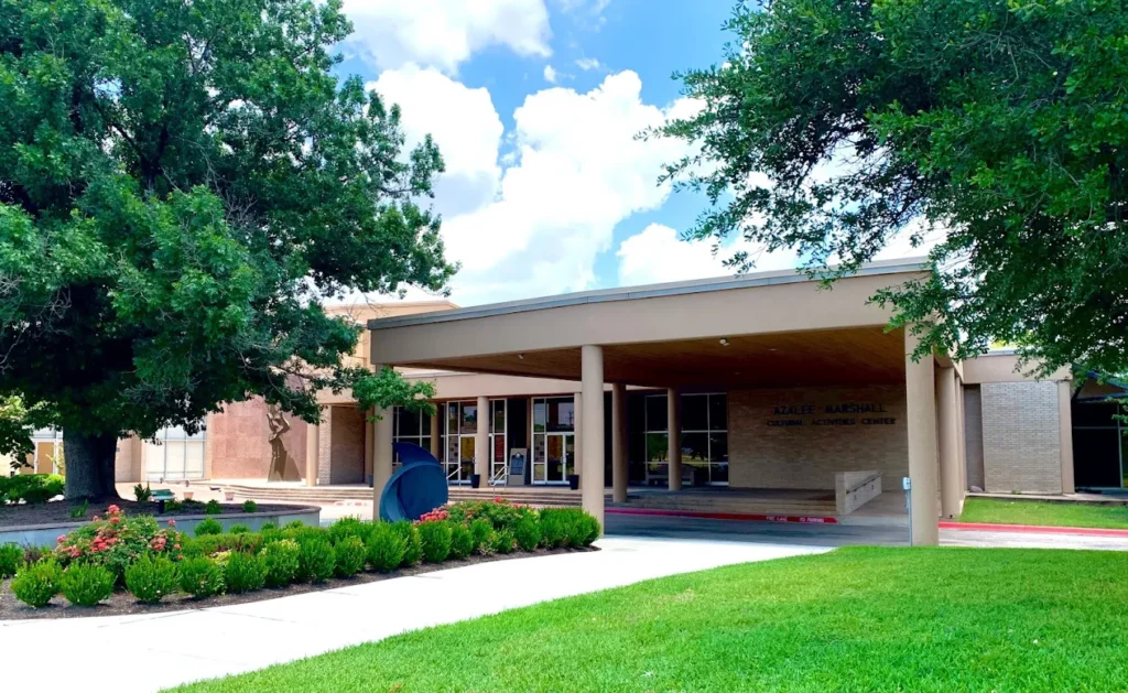 Things to do while living in Temple, TX - visiting the Temple Cultural Activities Center.